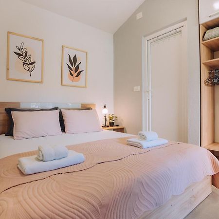 Damjan Apartments Ohrid Ngoại thất bức ảnh